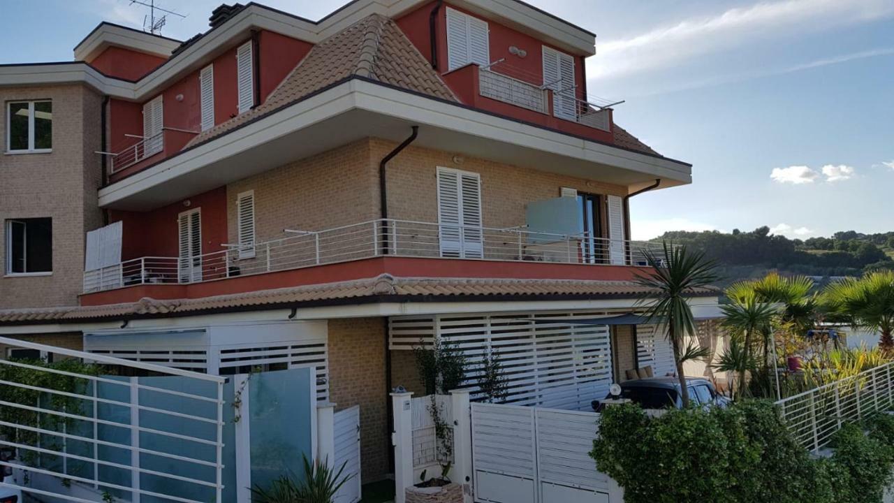 Milo Casa Vacanze Cupra Marittima Bagian luar foto